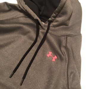 Under Armour Women’s Sweatshirt